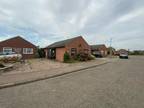2 bedroom detached bungalow for sale in Diana Way, Clacton-On-Sea, CO15