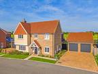 4 bed house for sale in Ploughmans Way, CM6, Dunmow