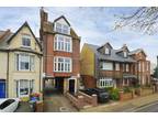 Roper Road, Canterbury 4 bed end of terrace house for sale -