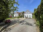 Falmouth 6 bed detached house for sale - £