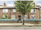 Flat to rent in Beryl Road, London, W6 (Ref 225500)