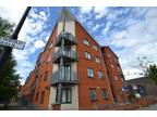 2 bed flat to rent in Stretford Road, M15, Manchester