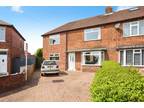 3 bedroom end of terrace house for sale in Jersey Close, Hanging Heaton