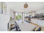 3 bed flat for sale in Amias Drive, HA8, Edgware