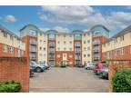 2 bedroom apartment for sale in Yoxall Mews, Redhill, Surrey, RH1