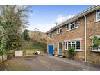 5 bedroom end of terrace house for sale in Old Odiham Road, Alton, Hampshire
