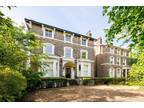 2 Bedroom Flat for Sale in Shooters Hill