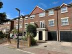 3 bedroom terraced house for sale in Ratton Road, Eastbourne
