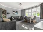1 bed flat for sale in Denham Place, WD18, Watford