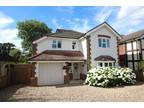 5 bedroom property for sale in The Ballands North, Fetcham, Leatherhead, Surrey