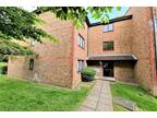 1 bed flat to rent in Chestnut Road, SS16, Basildon