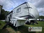 2021 Forest River Forest River RV Cherokee Arctic Wolf 321BH 36ft