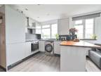 3 bed flat for sale in Clive Road, SE21, London