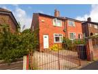 Dorchester Road, Swinton, Manchester, M27 2 bed semi-detached house to rent -
