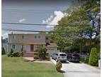 Home For Rent In West Islip, New York