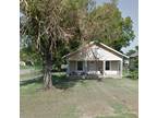Home For Sale In Ponca City, Oklahoma