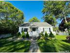 Home For Sale In Central Islip, New York