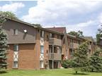 Meadowbrook Village Apartments - 2891 Olden Oak Ln - Auburn Hills