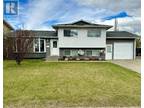 10691 Cottonwood Crescent, Dawson Creek, BC, V1G 4M3 - house for sale Listing ID