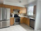 Condo For Rent In Bayside, New York