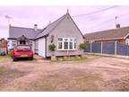 4 bed house for sale in Jaywick Lane, CO16, Clacton ON Sea