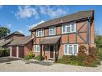 4 bedroom detached house for sale in Tudor Wood Close, Bassett, Southampton