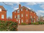 2 bedroom flat for sale in Newmarket Court, Goldsmith Way, St. Albans, AL3