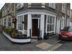 Chaplin Road 2 bed flat to rent - £1,400 pcm (£323 pw)