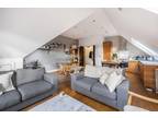 1 bedroom flat for sale in Plough Lane, West Purley, CR8