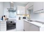 1 bed flat to rent in Petersham Road, TW10, Richmond