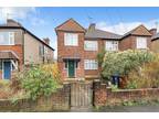 1 bed flat for sale in Martin Way, SM4, Morden