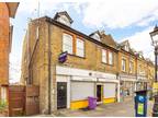 Flat to rent in Roehampton High Street, London, SW15 (Ref 225334)