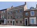 Crossley Court, Clarence Street, York, YO31 7DE 2 bed apartment to rent -