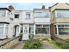 Barrington Avenue, Hull 3 bed terraced house for sale -
