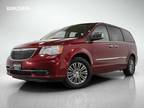 2014 Chrysler town & country Red, 137K miles