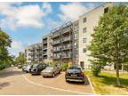 Flat for sale in Chronicle Avenue, London, NW9 (Ref 225655)