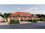 2 bed house for sale in Madeleine Gardens, CO13, Frinton ON Sea