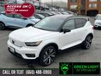 Used 2021 Volvo XC40 for sale.