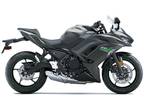 New 2024 Kawasaki Ninja® 650 Metallic Matte Graphenesteel Gray/Ebony