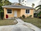 Home For Sale In Lantana, Florida
