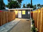 Detached Woodland Hills South of Blvd Studio ADU w/ Off Street Parking and Large