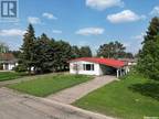 521 Douglass Street, Outlook, SK, S0L 2N0 - house for sale Listing ID SK969528