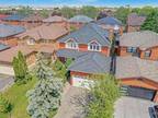 52 Woodlot Cres, Toronto, ON, M9W 6T3 - house for sale Listing ID W8362474