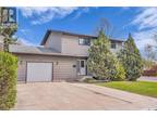 2 Blue Place, Saskatoon, SK, S7M 4R9 - house for sale Listing ID SK969217