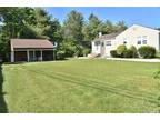 Home For Sale In Holbrook, New York