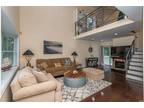 Post Modern, Single Family Residence - Hampton Bays, NY 5 5 Hyler Drive Drive