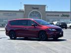 2019 Chrysler Pacifica Touring Plus Carfax One Owner