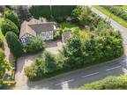 5 bedroom detached house for sale in Gravelly Lane, Stonnall, WS9