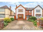3 bedroom semi-detached house for sale in Park Drive, Upminster, RM14