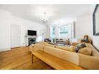 2 bed flat for sale in Cromwell Road, SW5, London